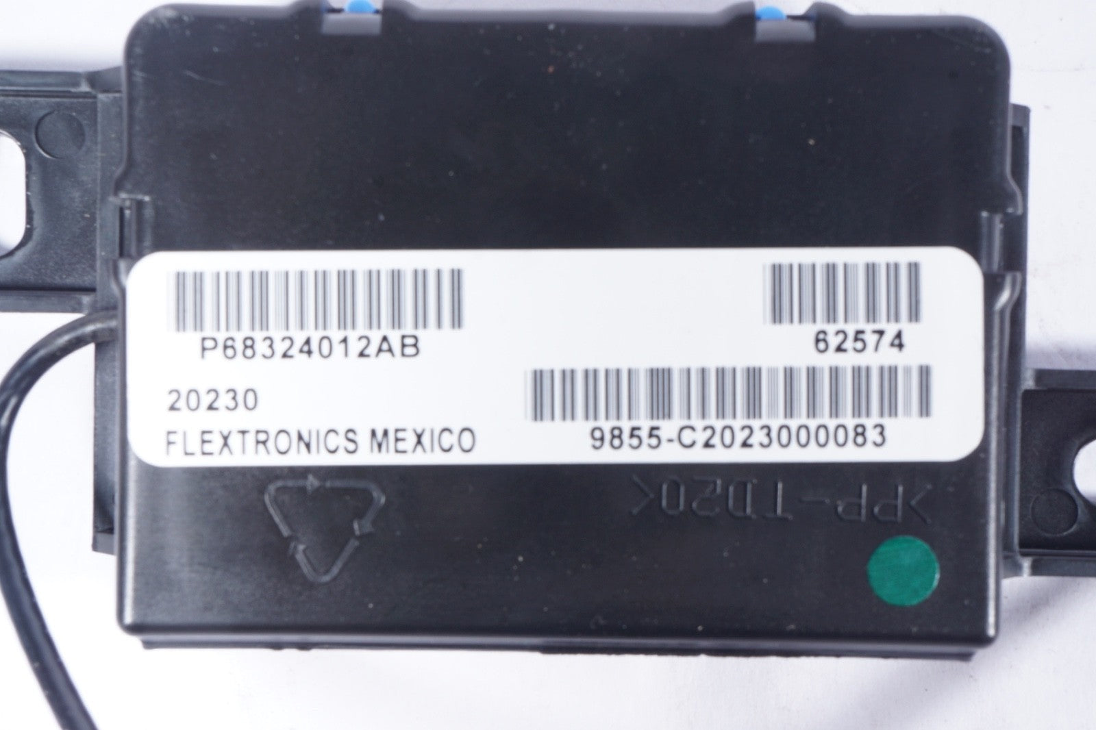 2017-2021 ALFA ROMEO STELVIO PASSIVE ENTRY ANTENNA COMPUTER CONTROL MODULE OEM