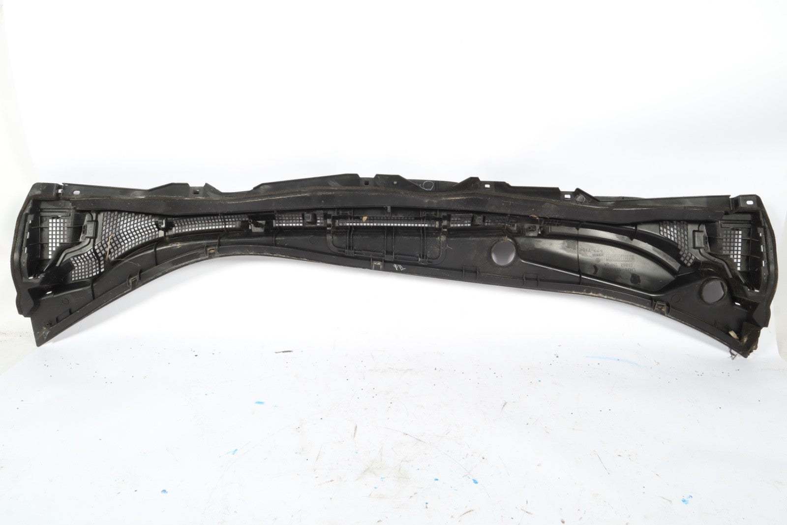2013-2017 Nissan Leaf Cowl Panel Cover Grille Air Inlet Genuine OEM 668623NF0A