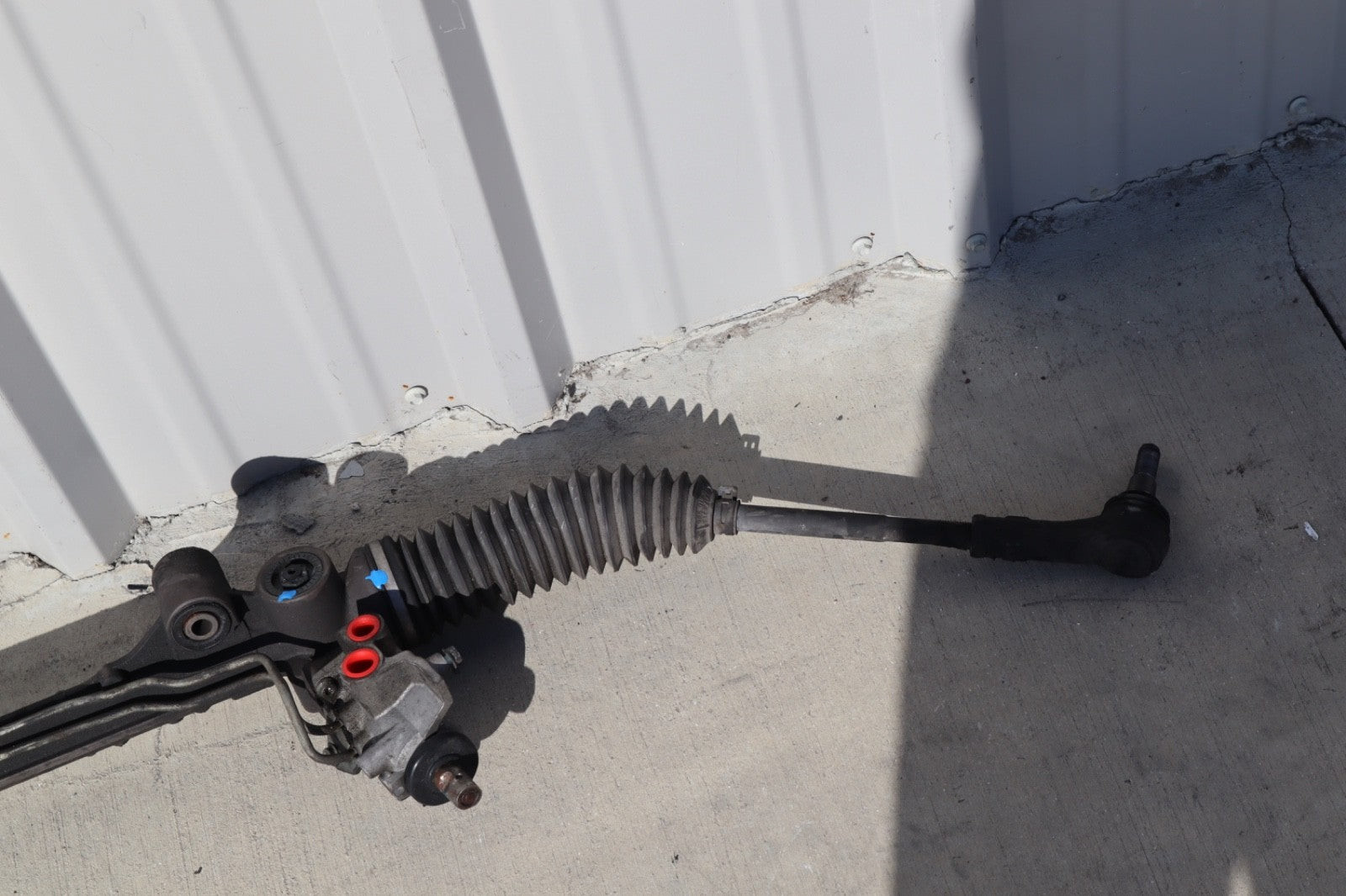 03-06 PORSCHE CAYENNE 3.2L AWD POWER GEAR BOX STEERING RACK WITH PINION OEM