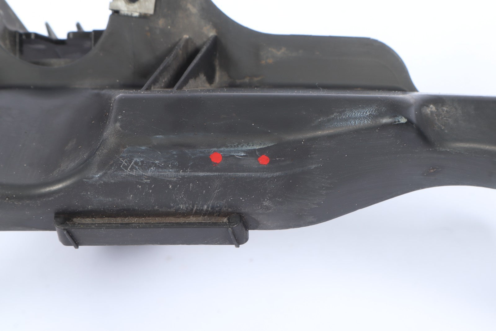 2004-2010 BMW X3 E83 HEADLIGHT BRACKET FRONT RIGHT PASSENGER SIDE OEM 3414310-5