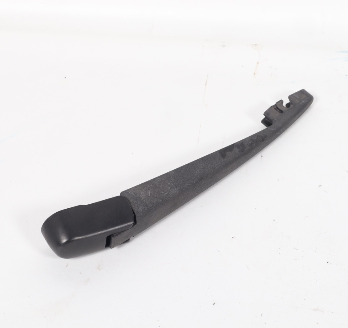 2007-2023 MITSUBISHI OUTLANDER REAR TRUNK LID LIFTGATE WINDSHIELD WIPER ARM OEM