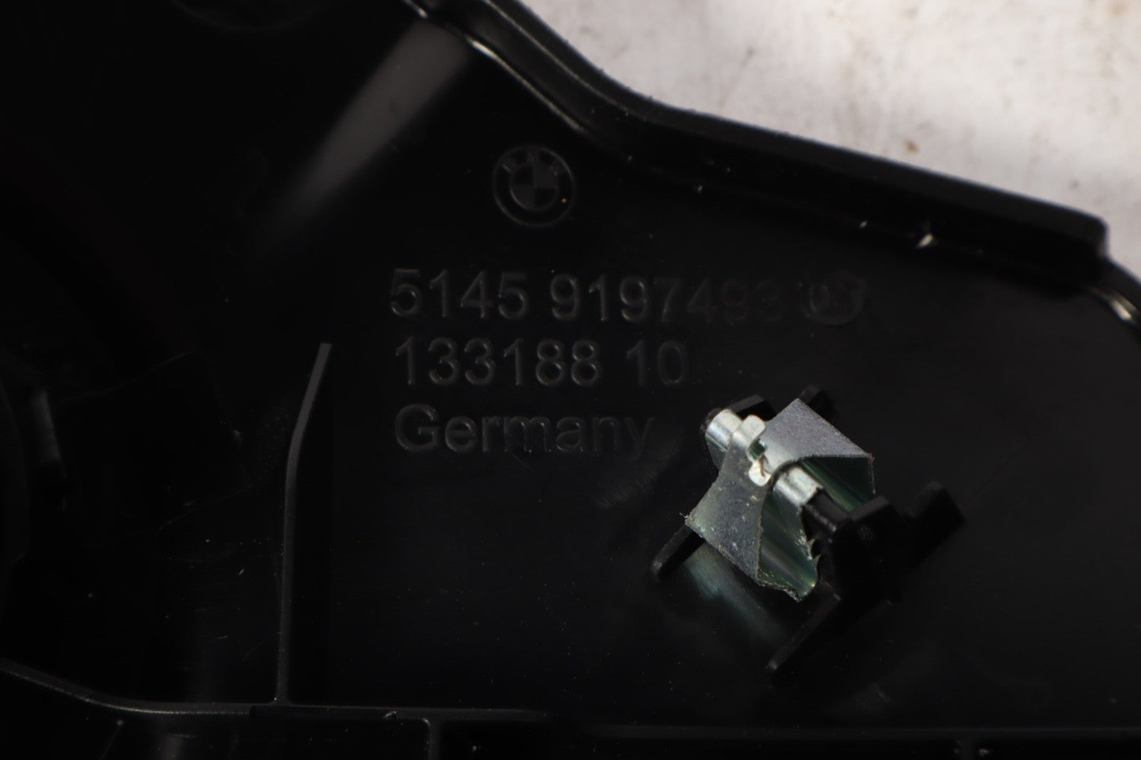 12-18 BMW 650i 640i F12 Right Passenger Dash Dashboard End Cap Trim Cover Oem