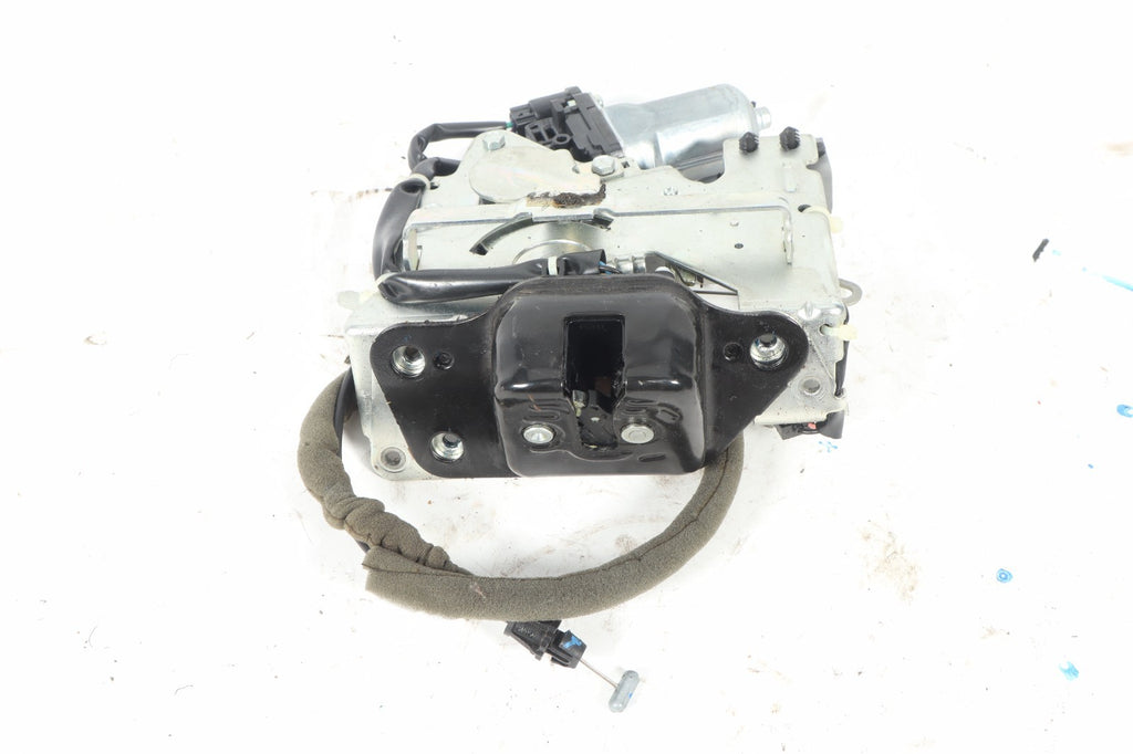 2013-2016 FORD ESCAPE TAILGATE LOCK ACTUATOR POWER MOTOR D76-61372-B OEM
