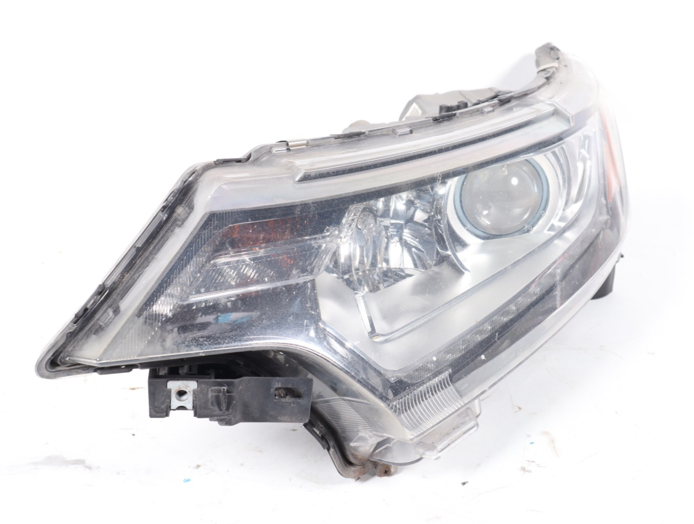 2016 - 2020 Mitsubishi Outlander Front Left Driver Side Headlight OEM