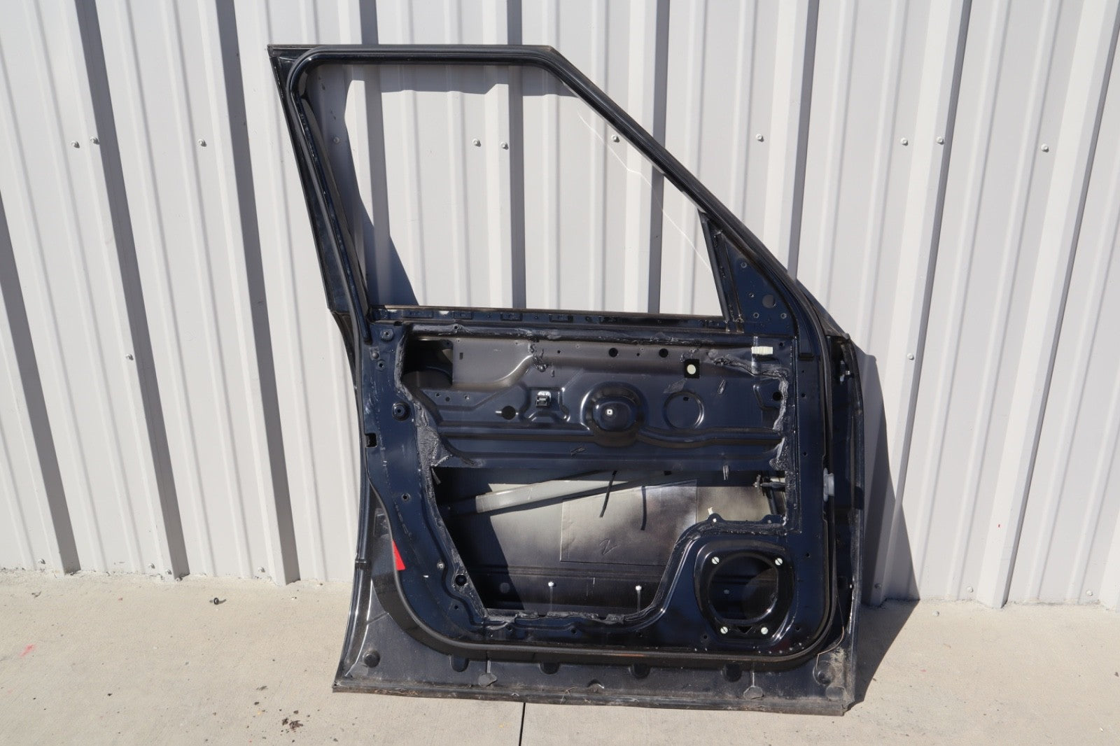 2003-2012 RANGE ROVER L322 LEFT DRIVER FRONT DOOR SHELL  OEM