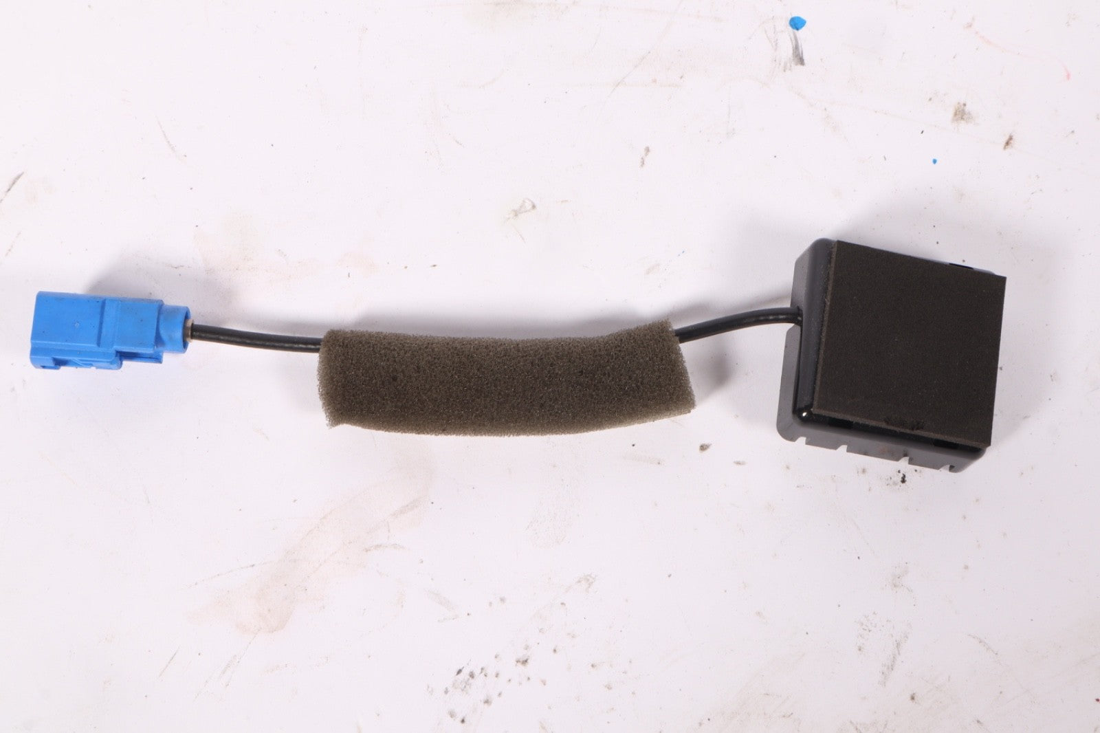2016–2019 Buick Cascada GPS Navigation OnStar Antenna OEM