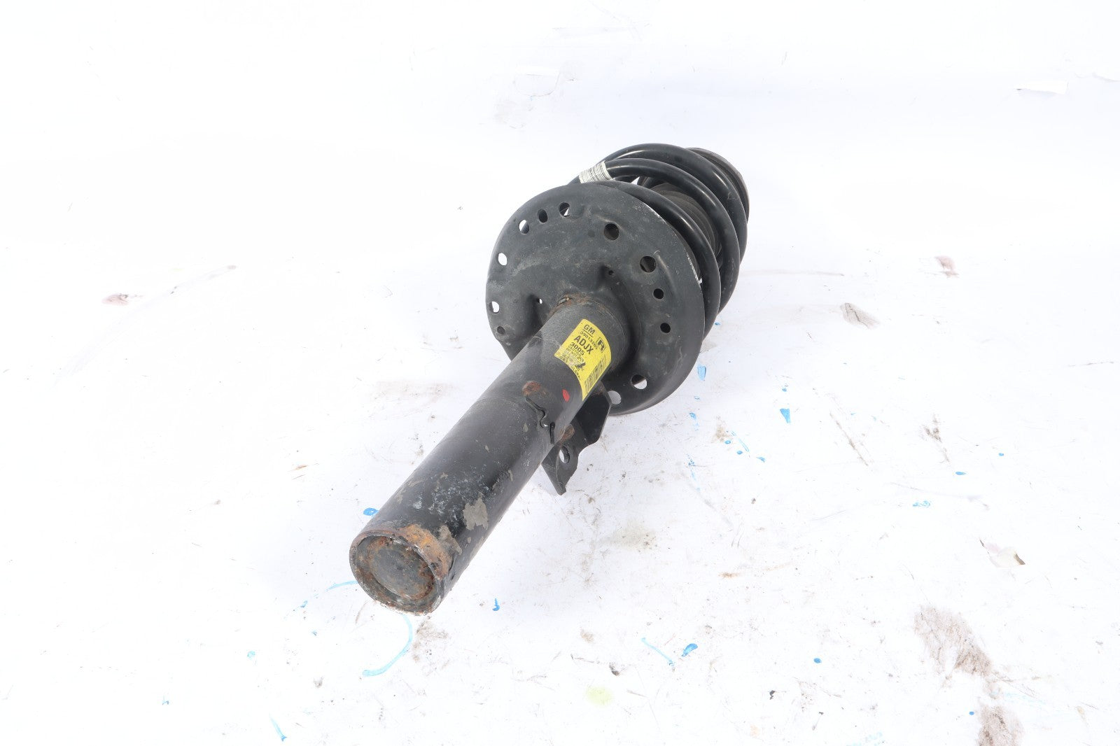 2016-2019 BUICK CASCADA FRONT RIGHT STRUT OEM 39013265