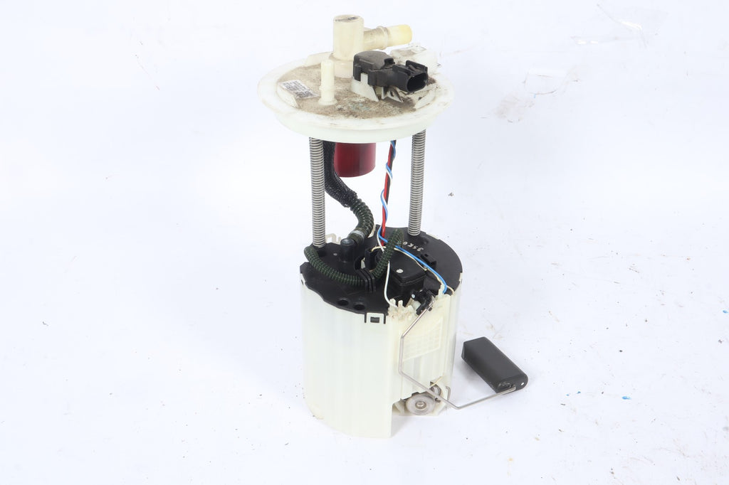 2016-2019 BUICK CASCADA FUEL PUMP ASSEMBLY GAS TANK MODULE OEM 1357-9097-006