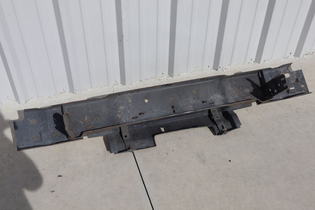 2005-2007 NISSAN ARMADA REAR BUMPER REINFORCEMENT PLATE OEM