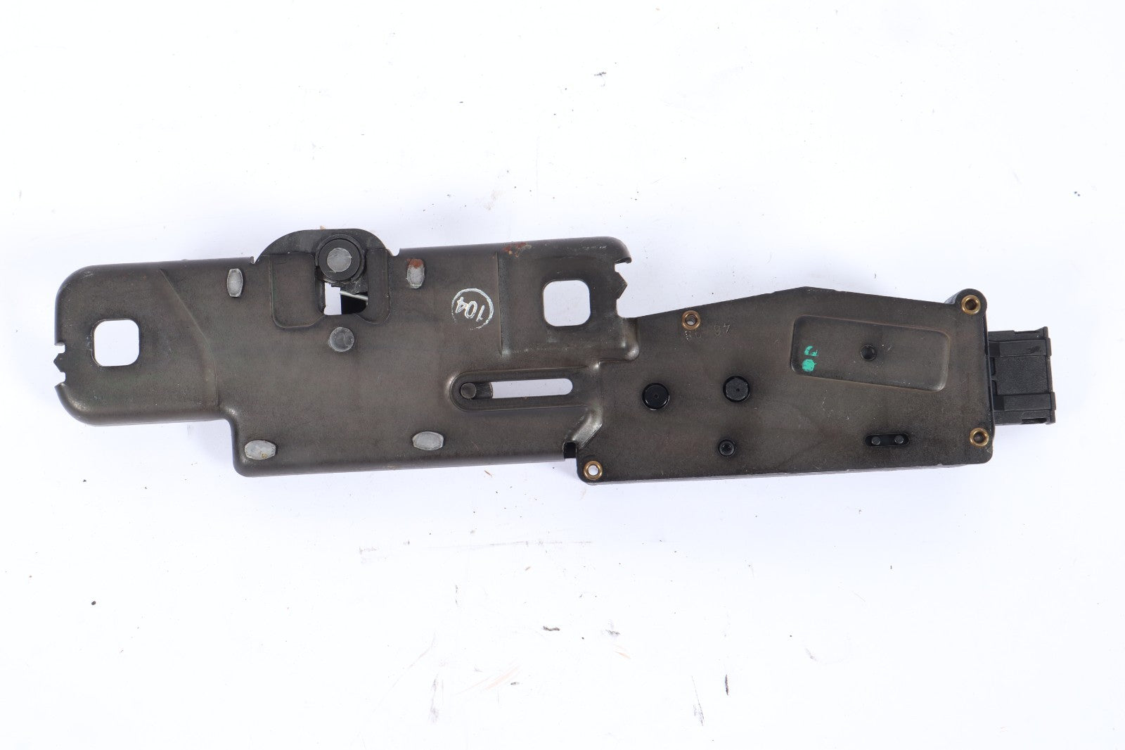 2009-2017 AUDI Q5  TRUNK LATCH STRIKER PLATE MOTOR OEM 4F9827383D