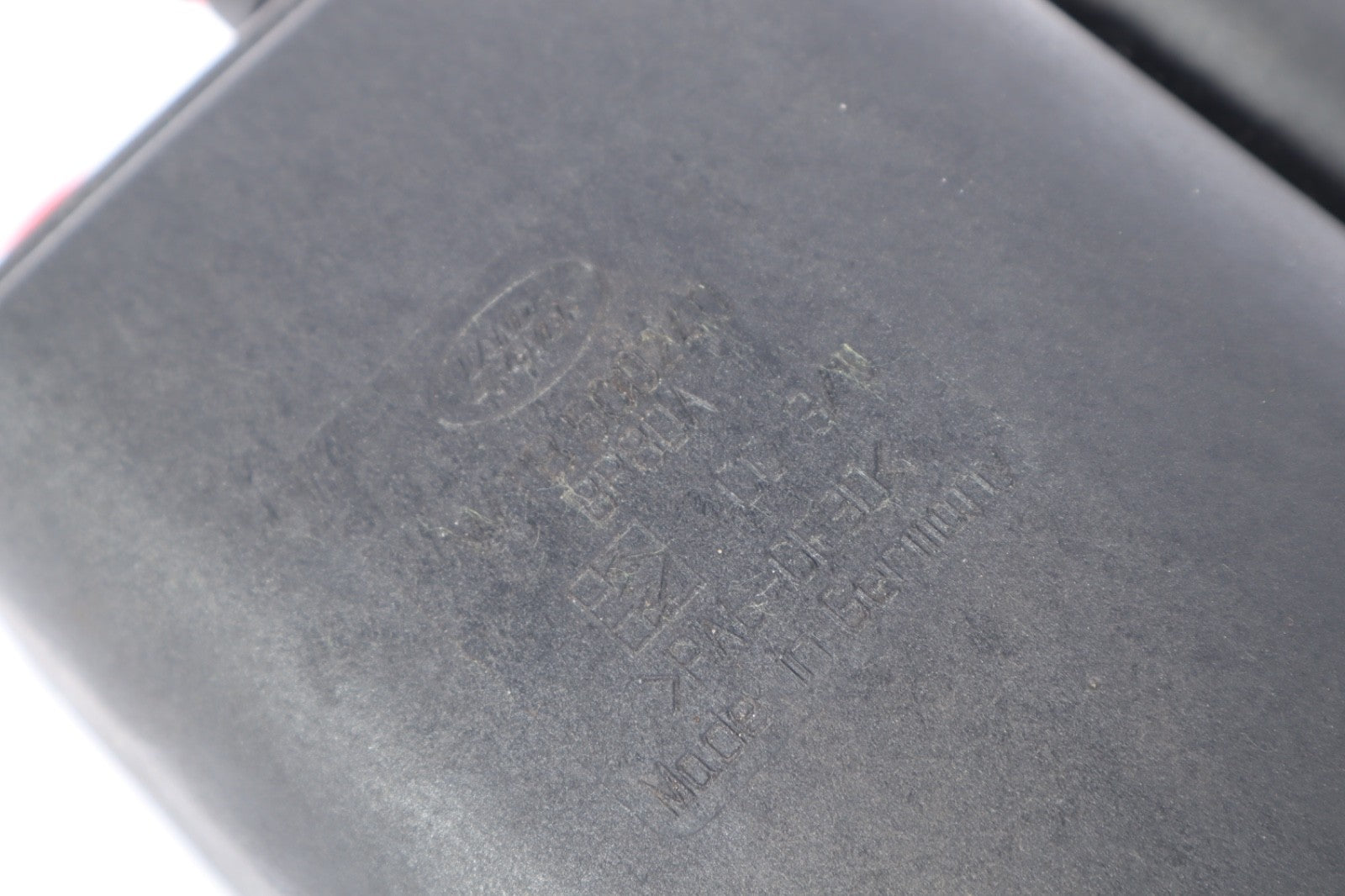 2003-2012 RANGE ROVER FUEL EMISSION EVAPORATOR CHARCOAL VAPOR CANISTER OEM