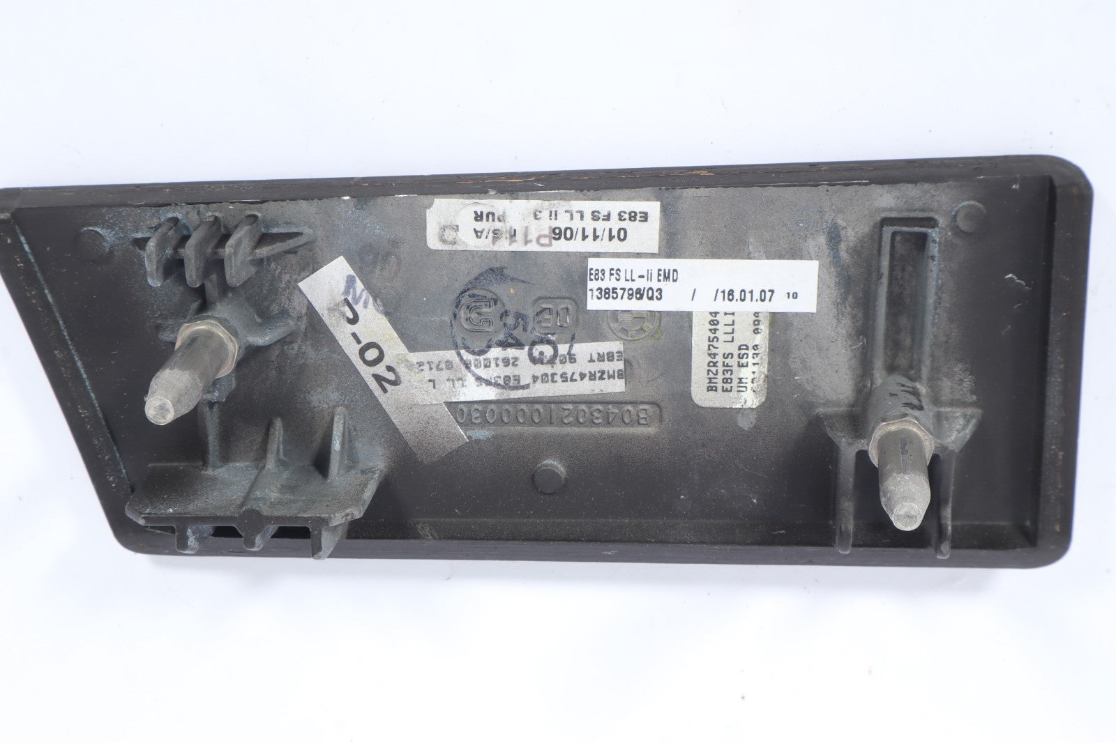 2007–2010 BMW X3 E83 LEFT DASH OUTER TRIM MOLDING PANEL OEM