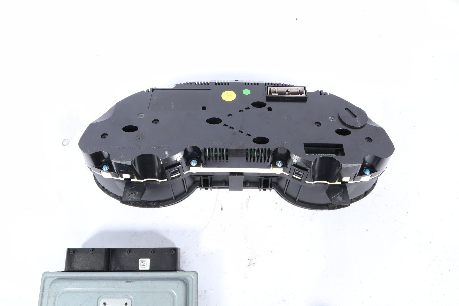 2009-2010 AUDI Q5 ECU ENGINE COMPUTER CLUSTER IGNITION KEY OEM 8R0 907 559 A
