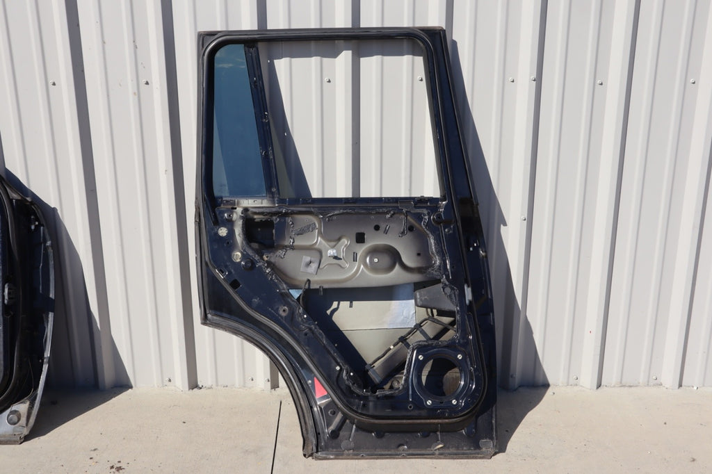 2003-2012 RANGE ROVER L322 REAR LEFT  DOOR SHELL  OEM
