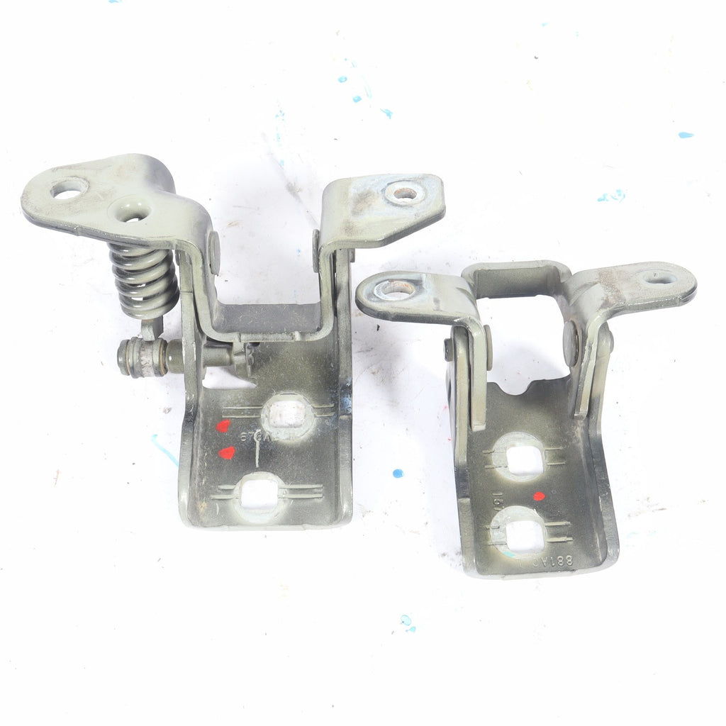 2008-2020 GRAND CARAVAN TOWN COUNTRY FRONT RIGHT PASSENGER DOOR HINGE PAIR OEM