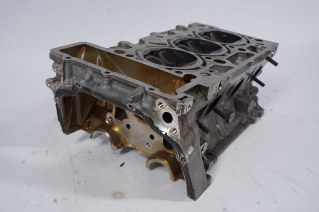 2012 - 2015 AUDI A7 3.0L V6 ENGINE MOTOR LEFT DRIVER SIDE CYLINDER HEAD OEM
