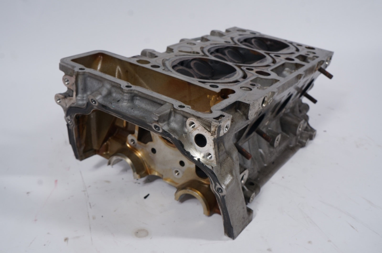 2012 - 2015 AUDI A7 3.0L V6 ENGINE MOTOR LEFT DRIVER SIDE CYLINDER HEAD OEM