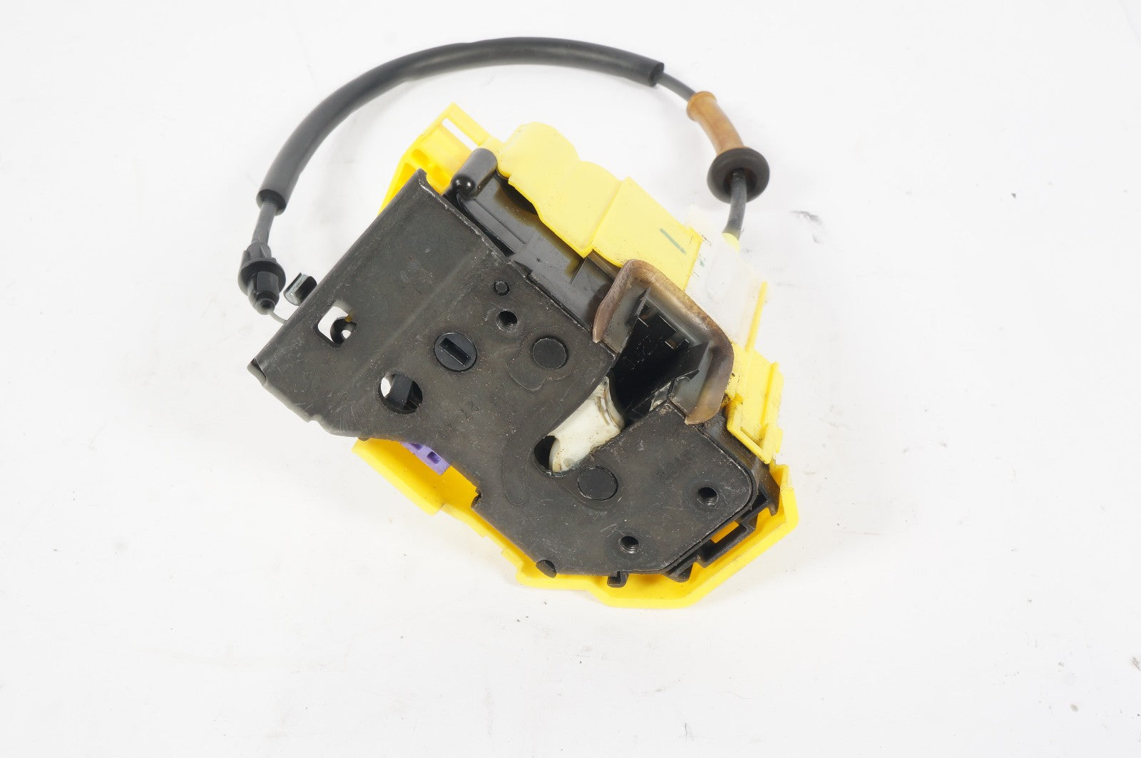 2018 - 2025 ALFA ROMEO STELVIO FRONT RIGHT DOOR LATCH LOCK ACTUATOR OEM 50536542