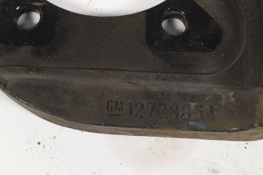 2016-2019 Buick Cascada Rear Left Right Brake Caliper Bracket OEM