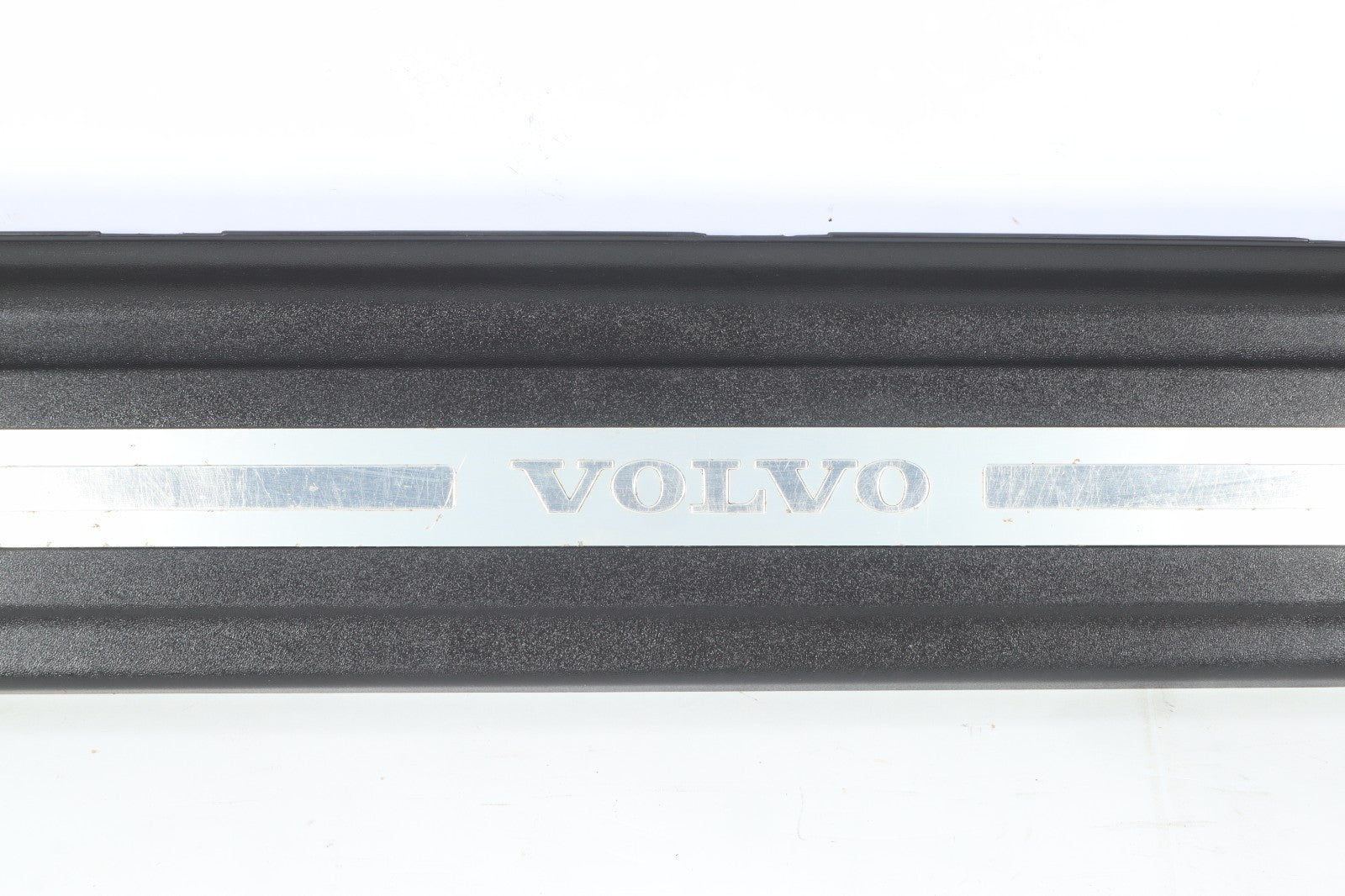 2006-2013 VOLVO C70 FRONT RIGHT PASSENGER DOOR SILL SCUFF PLATE OEM