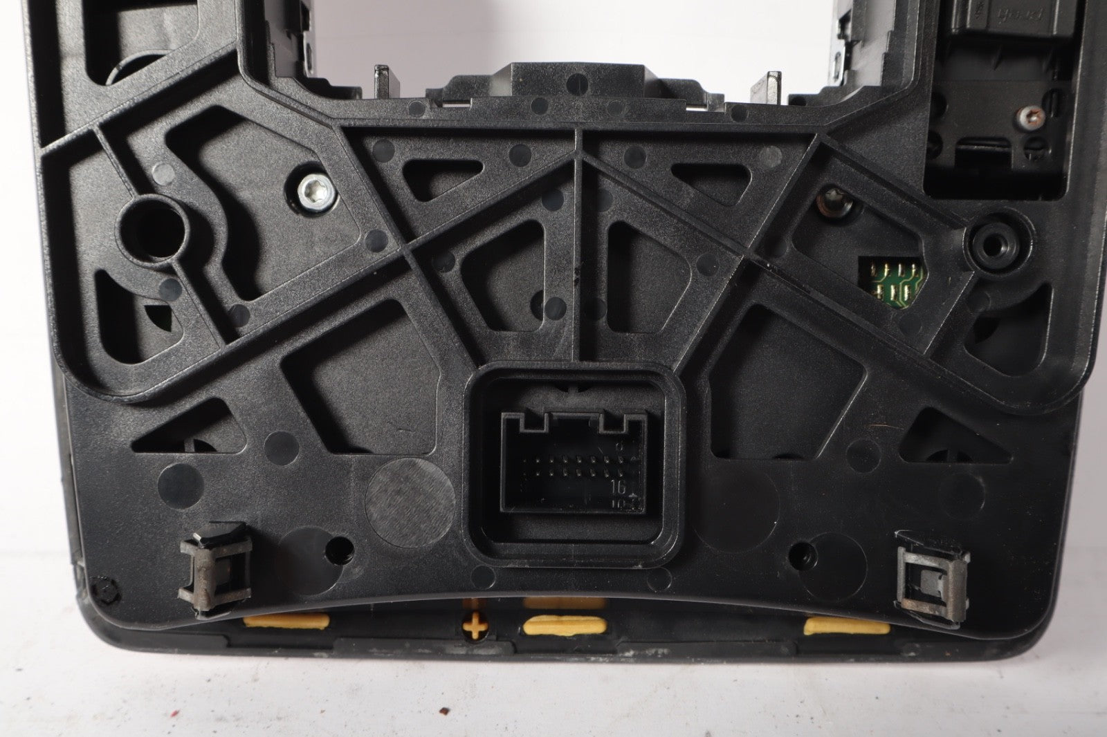 2007-2015 AUDI Q7 CENTER CONSOLE SHIFTER TRIM BEZEL W/NAVIGATION  MEDIA SWITCH