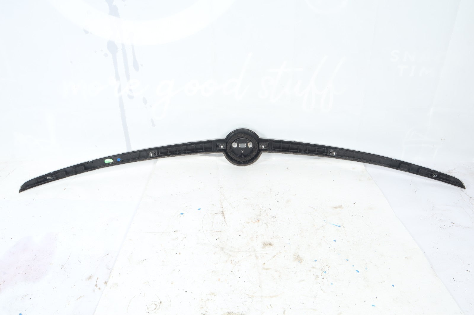 2016-2019 BUICK CASCADA REAR TRUNK LID TRIM MOLDING  OEM