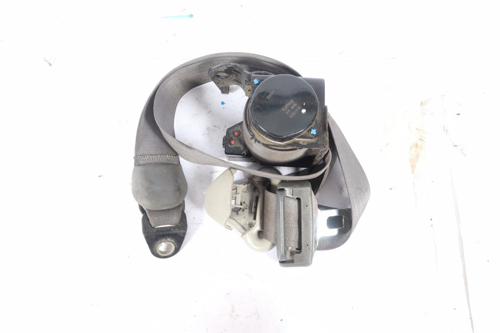 2005-2007 DODGE CARAVAN REAR SEAT BELT RETRACTOR LEFT SIDE OEM
