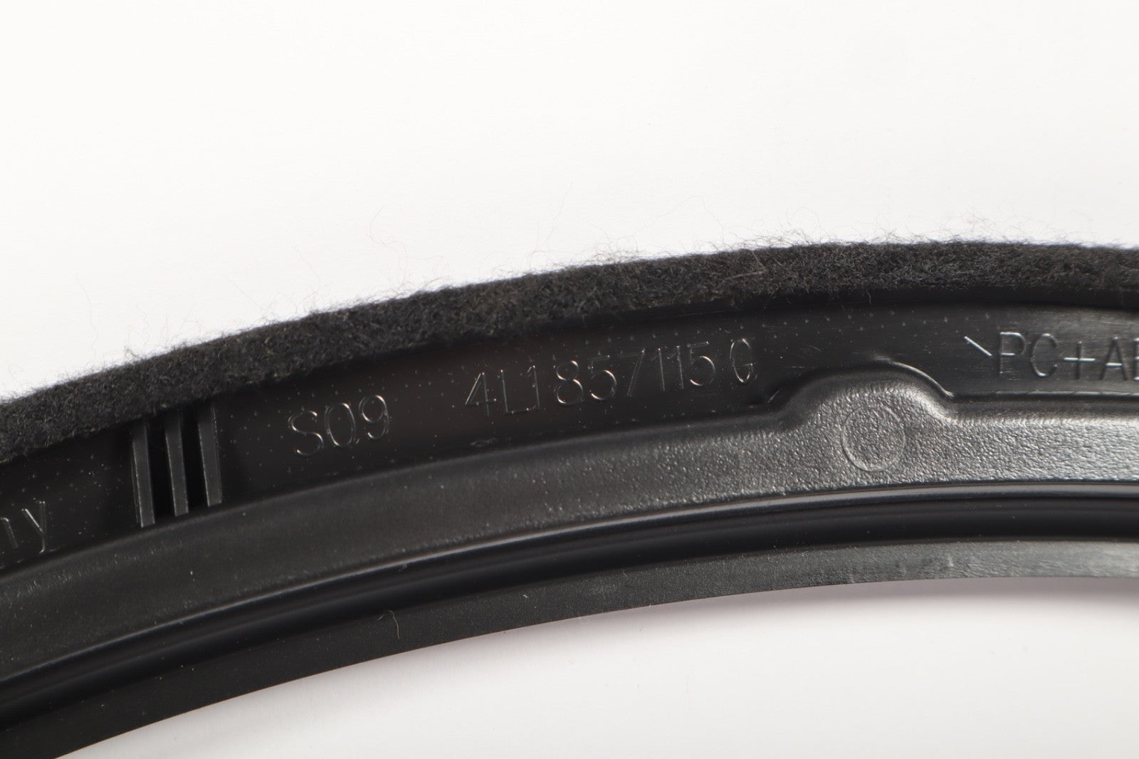 2007-2009 AUDI Q7 Instrument Cluster Speedometer Dashboard Trim OEM 4L1857115G