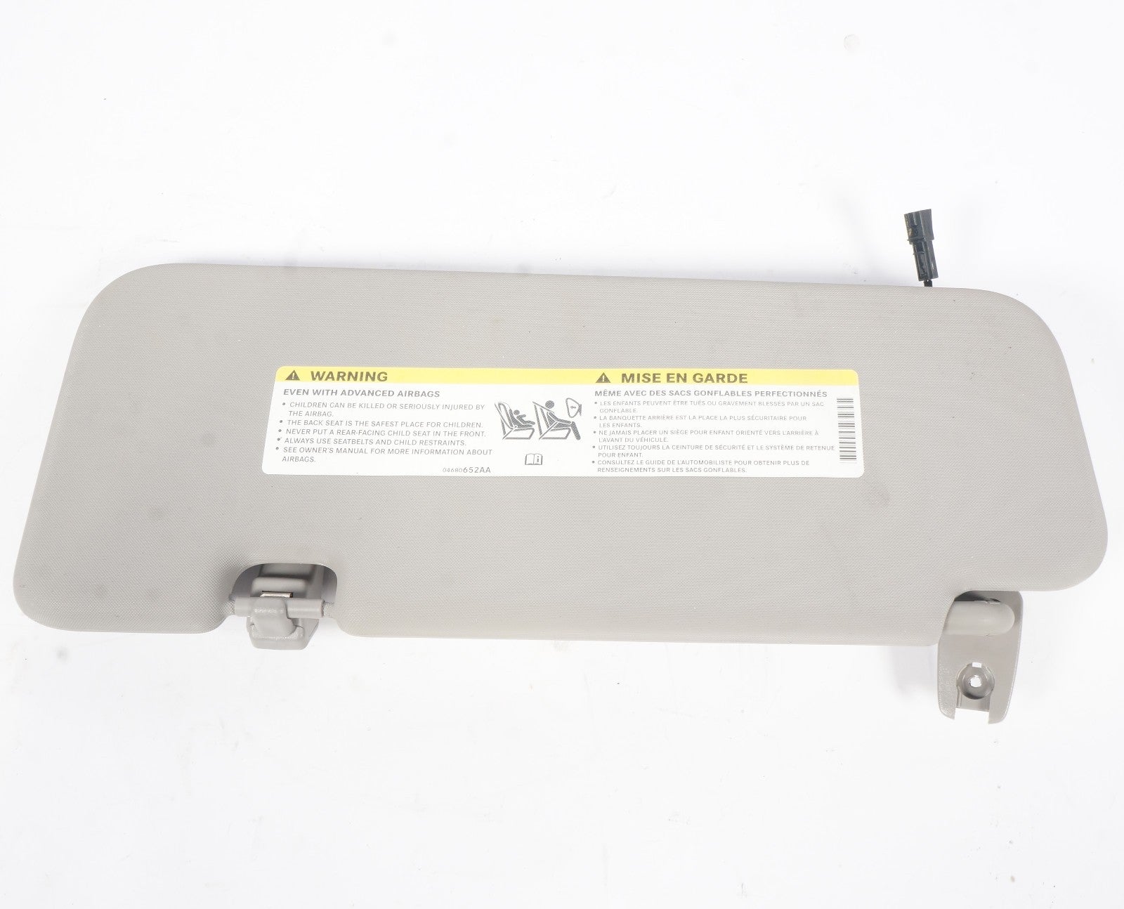 2018 - 2022 ALFA ROMEO STELVIO FRONT RIGHT SUN VISOR SUNVISOR OEM 04680652AA