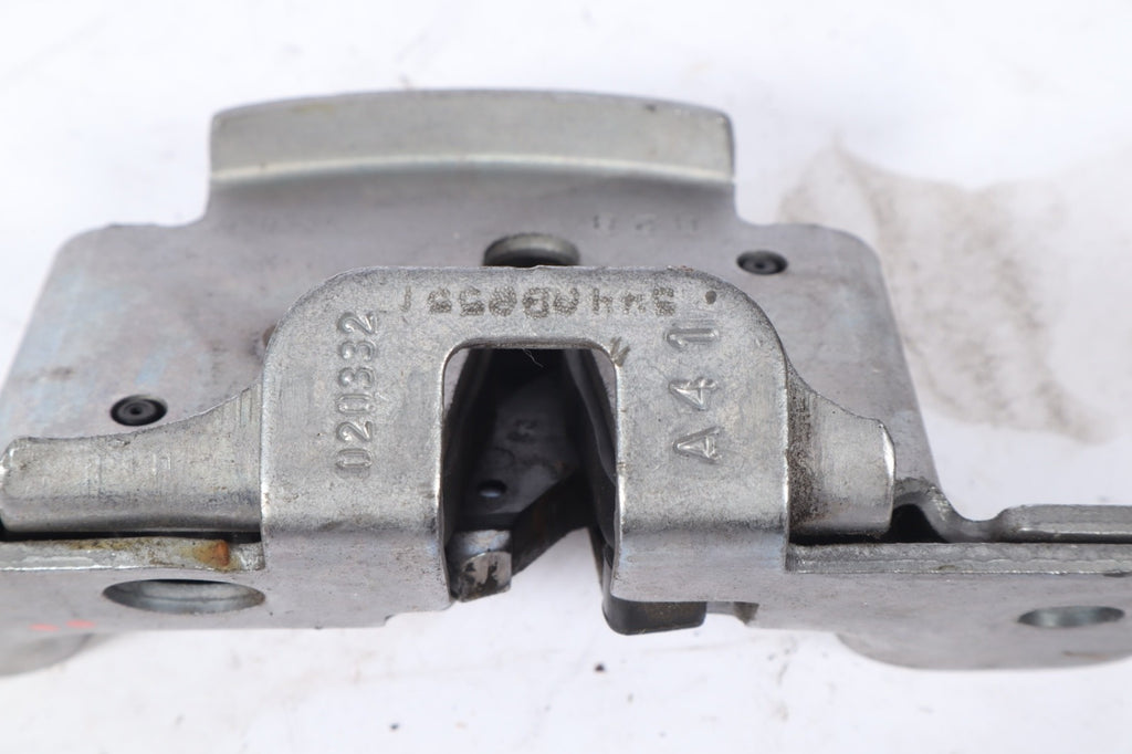 2011-2017 DodgeGrand Caravan RH Rear Sliding Door Side Latch Mechanism OEM 02033