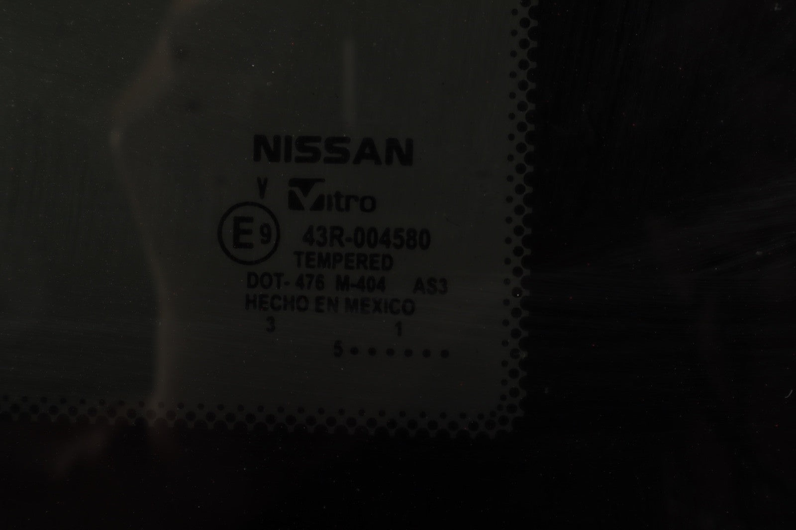 2016-2023 Nissan Maxima Middle Panel Sliding Sun Roof Glass OEM