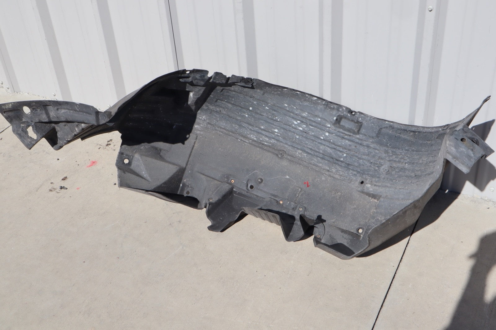 04-07 Nissan Titan Armada Front Left Fender Liner Splash Shield 63840-7S200 OEM
