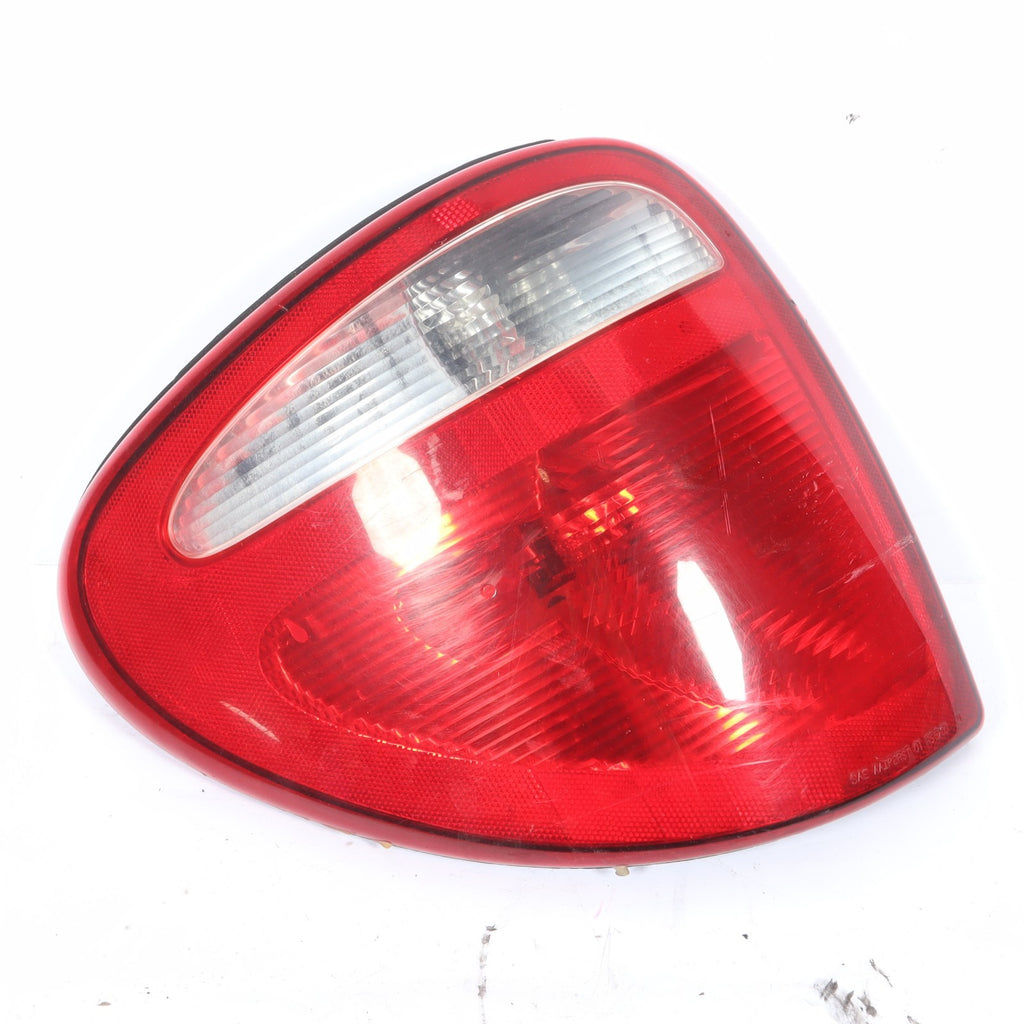 2001-2003 DODGE GRAND CARAVAN TAIL LIGHT LAMP ASSEMBLY LEFT DRIVER SIDE OEM