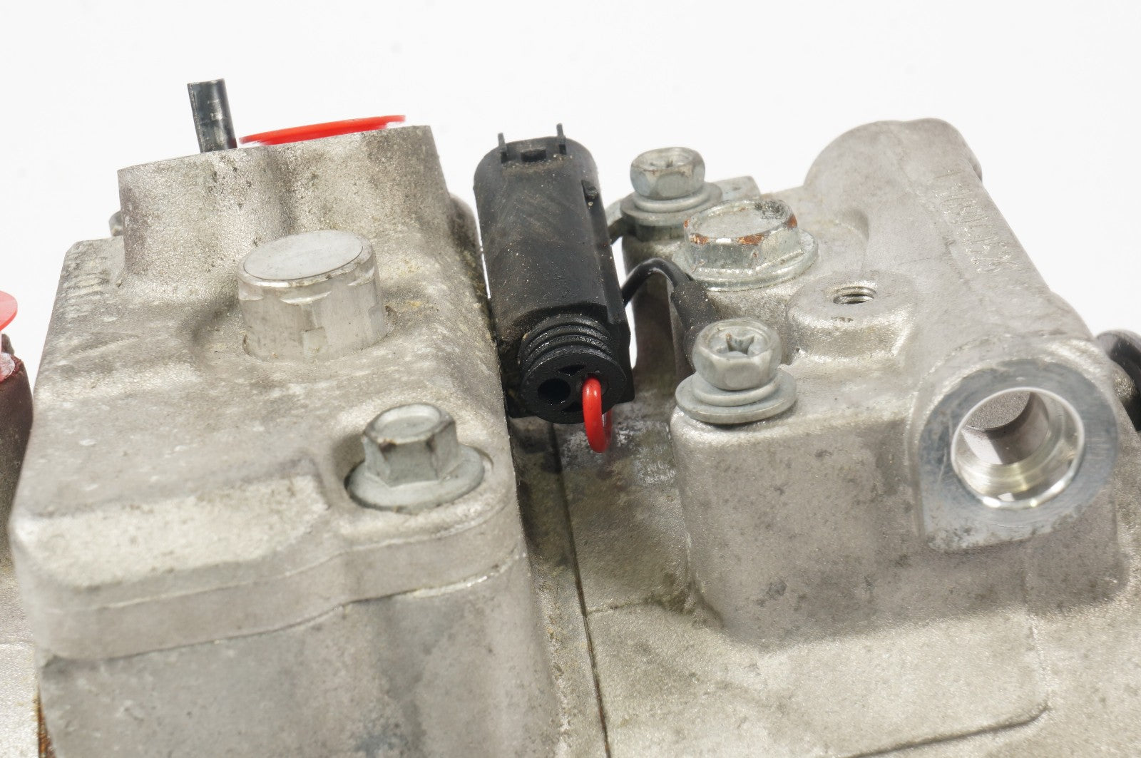 2018 - 2024 ALFA ROMEO STELVIO A/C Air Compressor 50540132 2.0l