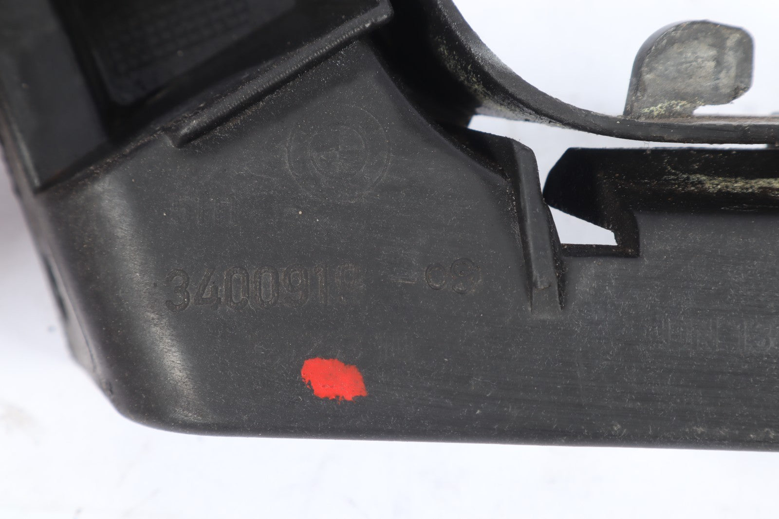 2004-2010 BMW X3 FRONT LEFT DRIVER SIDE BUMPER MOUNT BRACKET 3400919 OEM