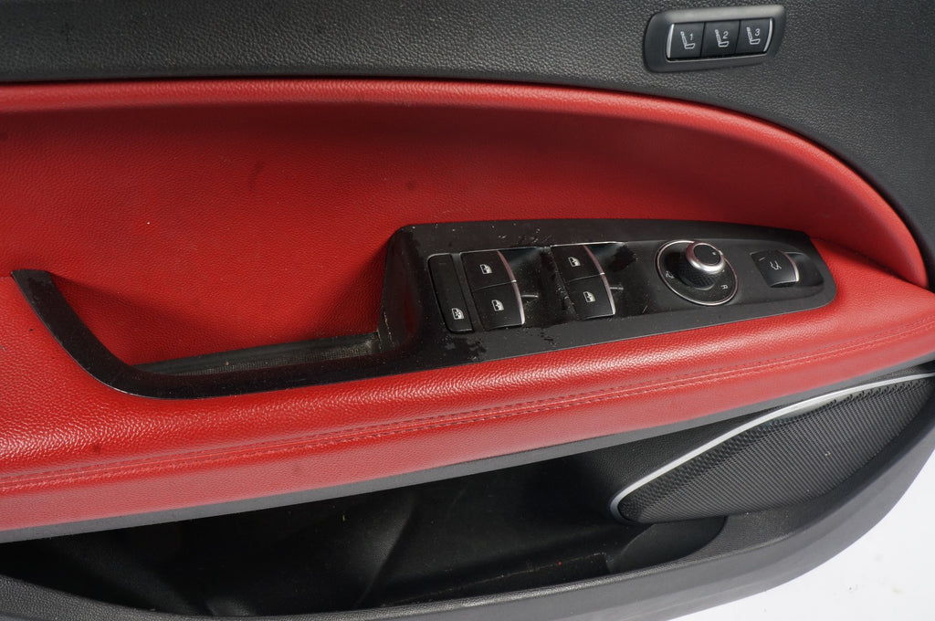 2020 - 2021 ALFA ROMEO STELVIO FRONT LEFT DOOR TRIM PANEL OEM 01561154380 RED