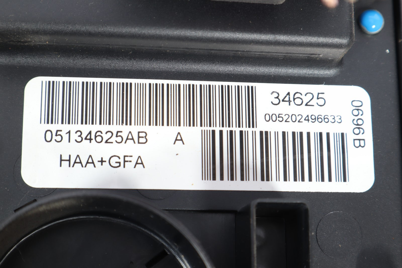 2004-2007 DODGE CARAVAN A/C HEATER CLIMATE TEMPERATURE CONTROL  OEM 05134625AB