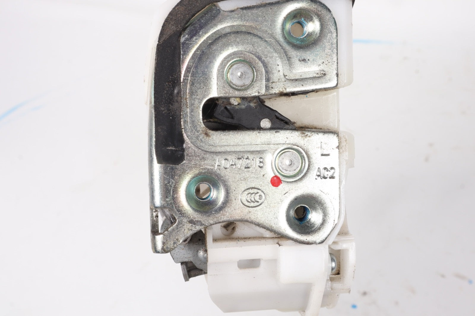 2014 - 2022 MITSUBISHI OUTLANDER FRONT LEFT SIDE DOOR LOCK LATCH ACTUATOR OEM