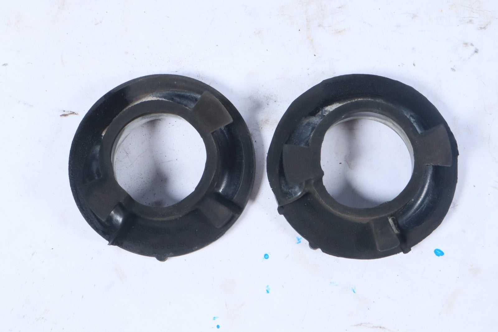 2018 - 2025 ALFA ROMEO STELVIO REAR LEFT & RIGHT SUSPENSION COIL SPRING SET OEM