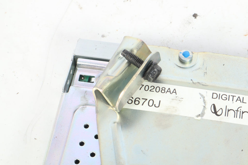 2008 - 2020 DODGE GRAND CARAVAN AUDIO EQUIPMENT RADIO AMPLIFIER OEM