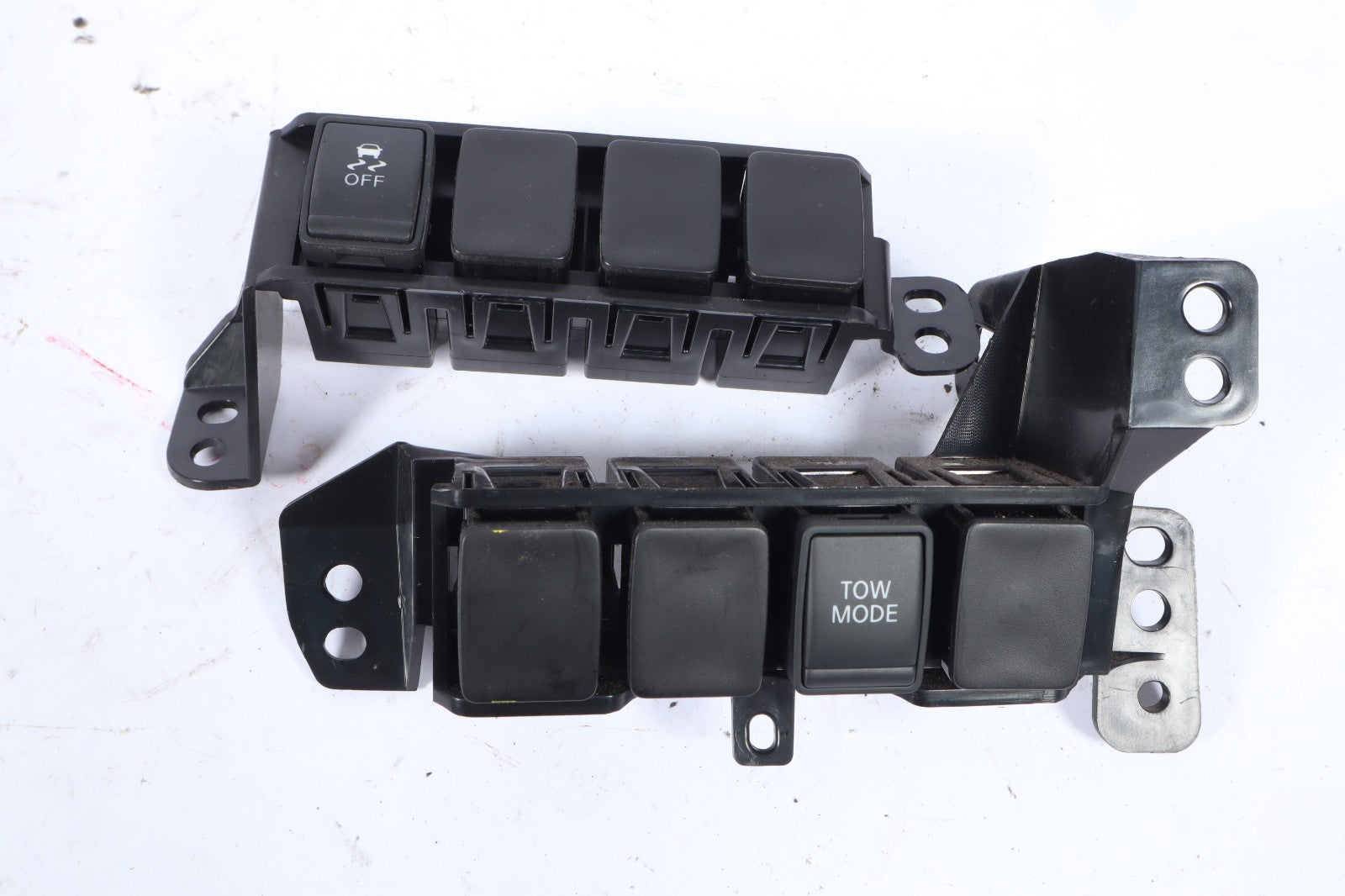 2013 - 2020 NISSAN PATHFINDER DASHBOARD SWITCH BUTTON OEM