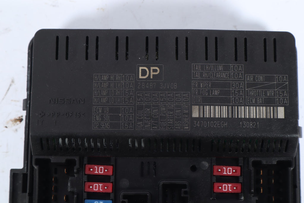 2013-2015 Nissan Pathfinder Control Unit IPDM Fuse Relay Box OEM