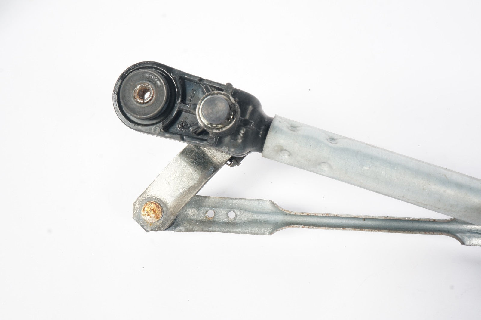 2018 - 2025 ALFA ROMEO STELVIO FRONT WINDSHIELD WIPER LINKAGE OEM 00505565970
