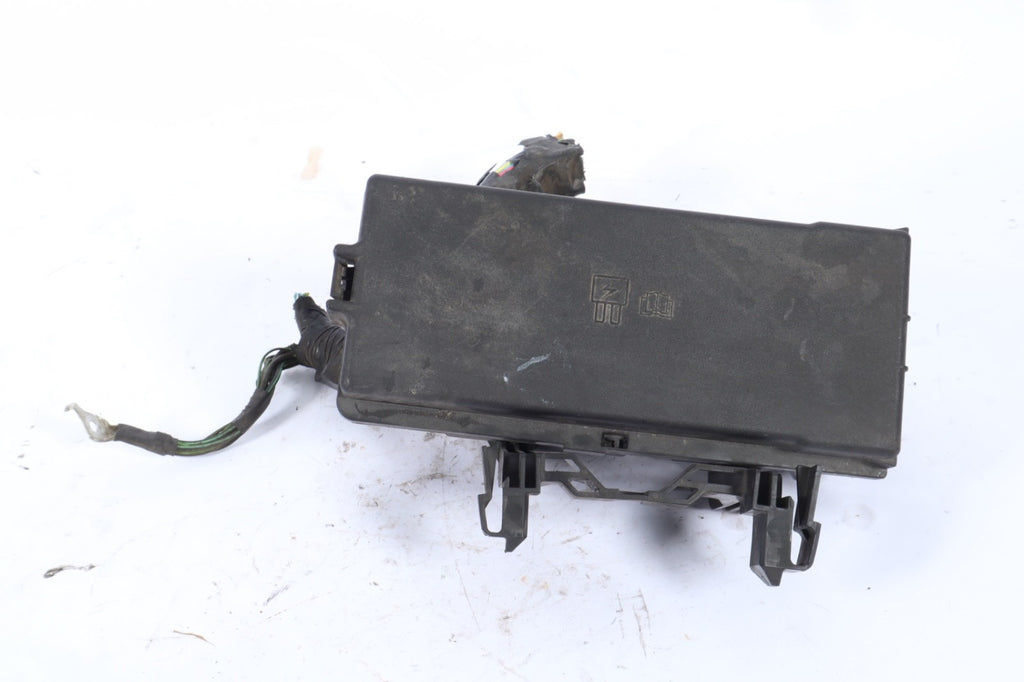2010-2012 FORD TAURUS FUSEBOX FUSE BOX RELAY MODULE OEM