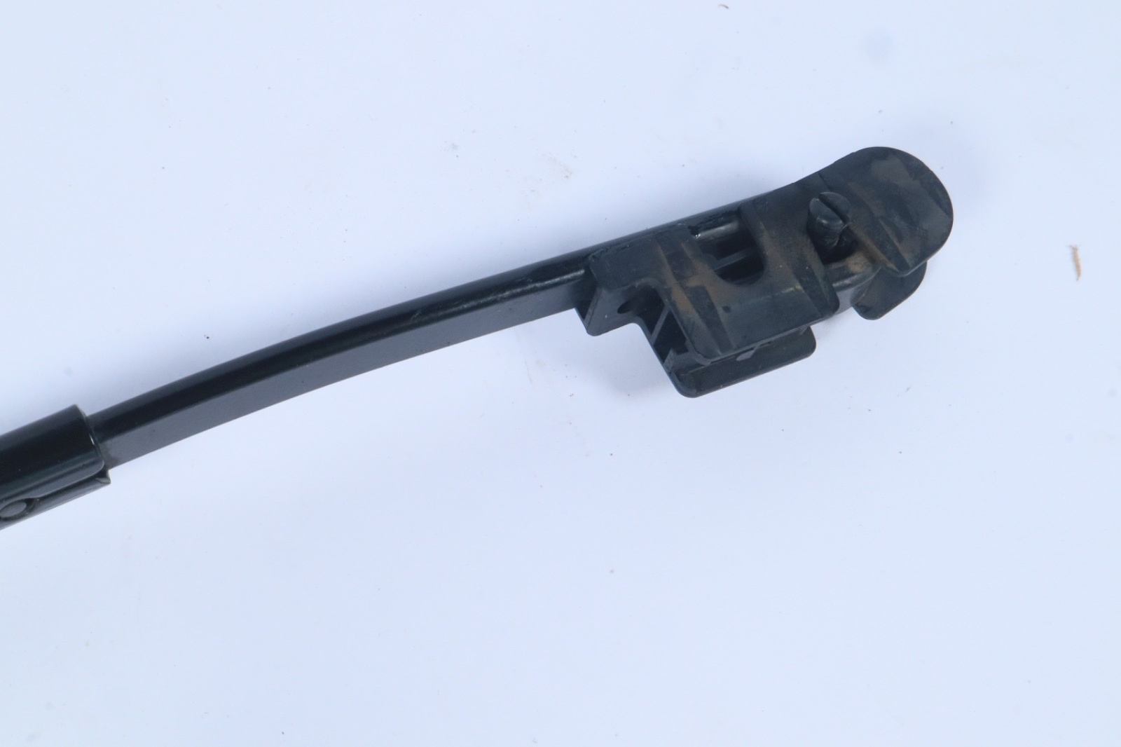2014-2017 Honda Odyssey Front Right Side Windshield Wiper Arm 76610-tk8