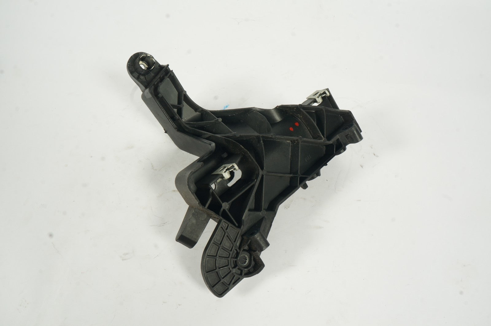 2005 - 2009 MERCEDES SLK350 RIGHT REAR TRUNK PARTITION BRACKET A1719630214 OEM