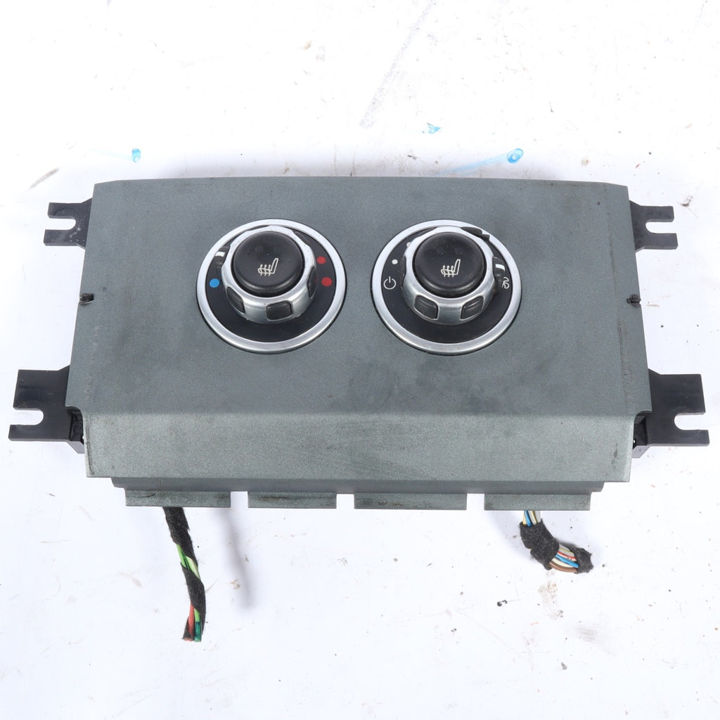 2006 - 08 LAND ROVER RANGE ROVER REAR AC HEATER CLIMATE CONTROL SWITCH OEM