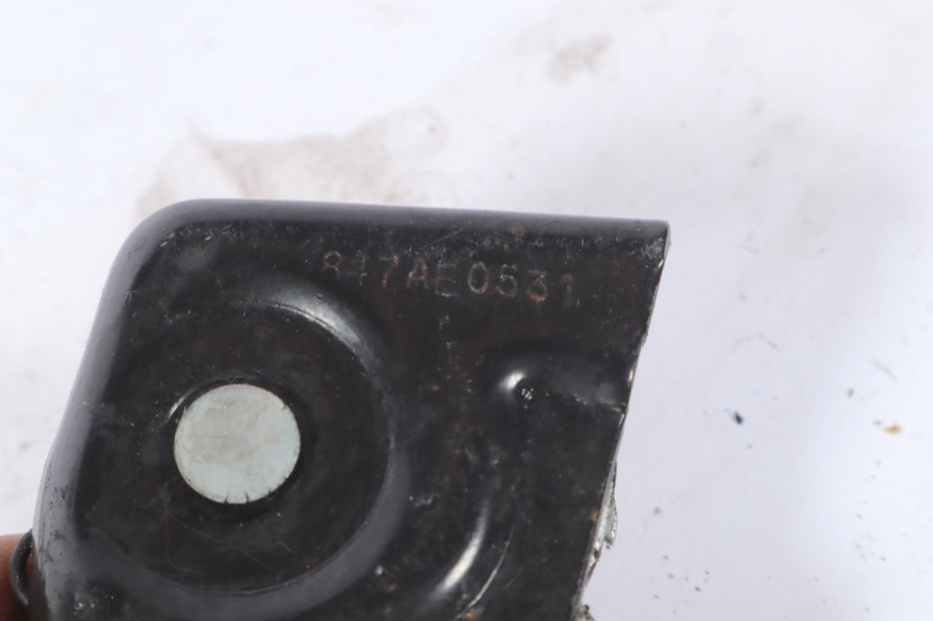 2011-2020 DODGE GRAND CARAVAN RIGHT SLIDING DOOR LOWER LATCH OEM