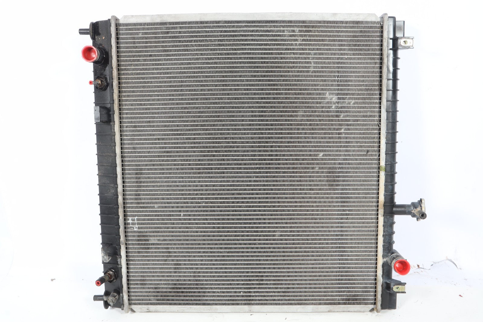 2005-2015 NISSAN ARMADA 2004-2011 NISSAN TITAN RADIATOR