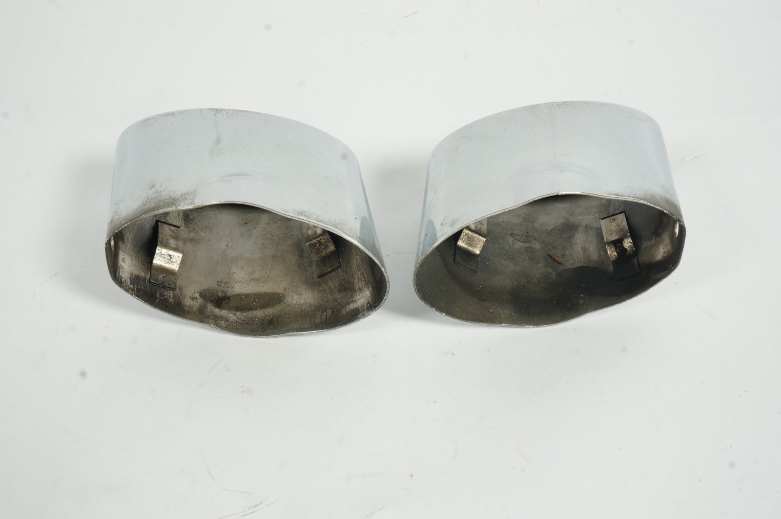 2005-2011 MERCEDES SLK280 SLK350 REAR LEFT & RIGHT EXHAUST TIPS CHROME PAIR USED